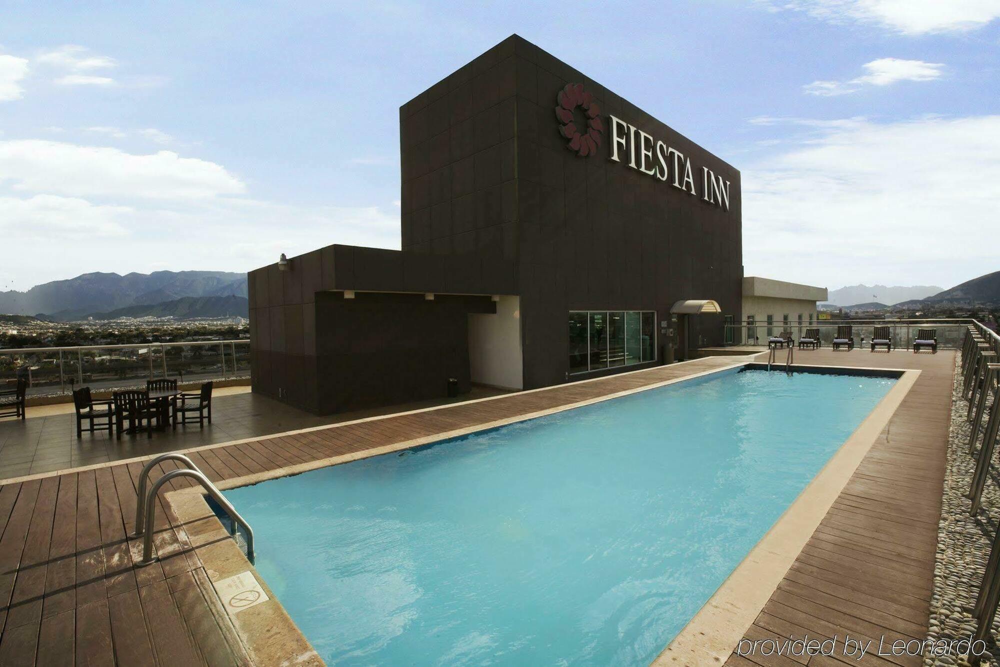 Fiesta Inn Monterrey Fundidora Exterior photo